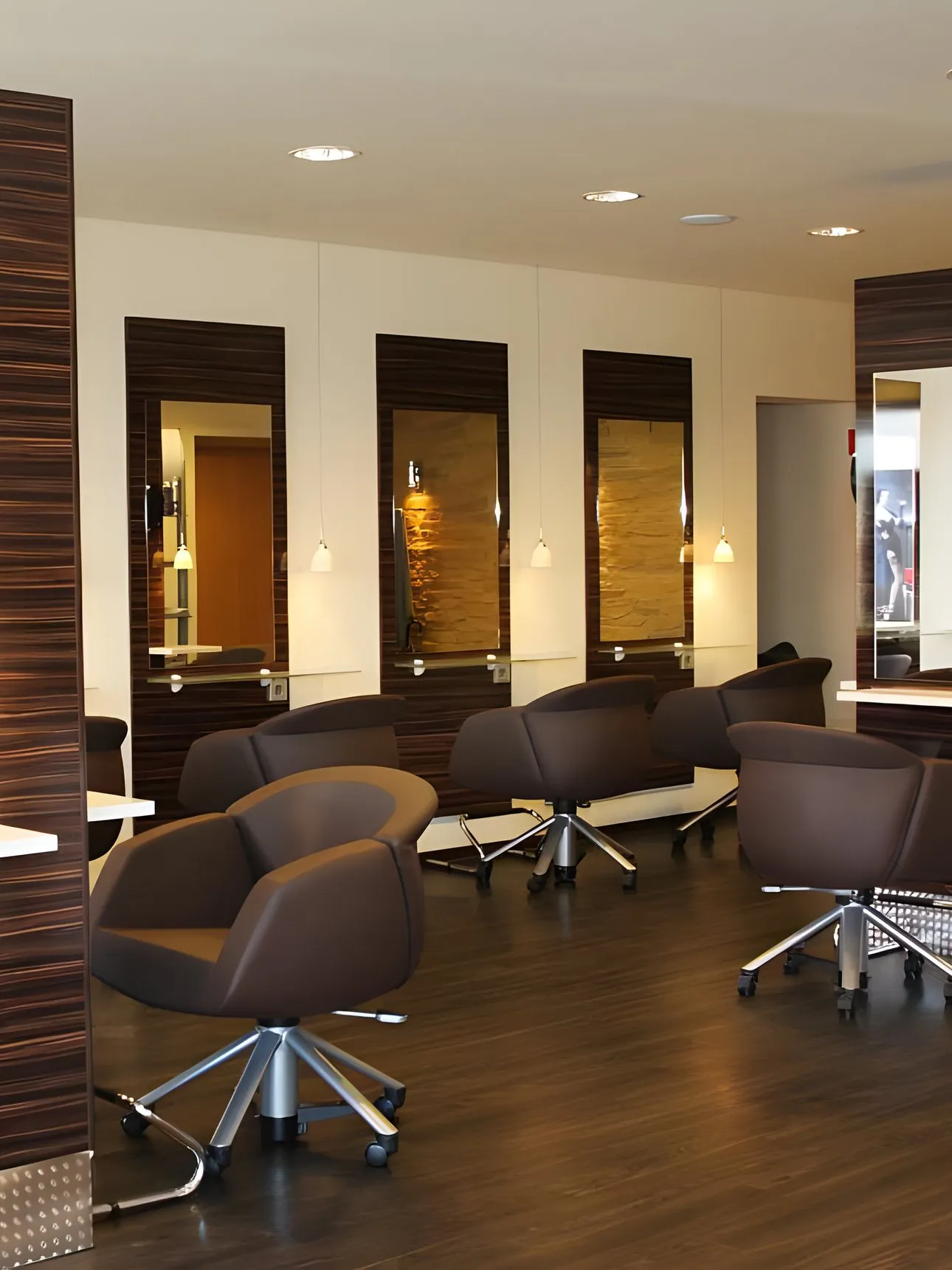 Frisierplätze im Salon xnacher in Bad Kreuznach